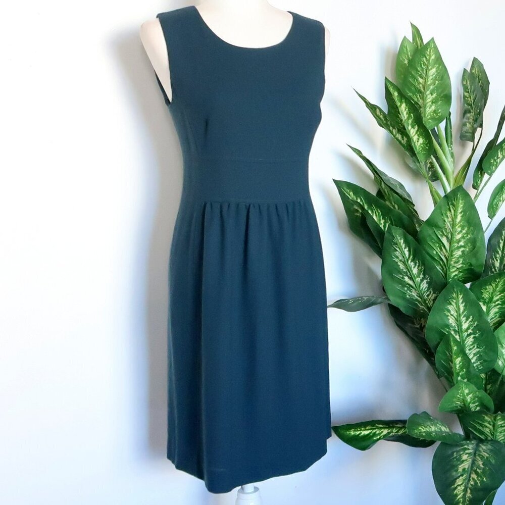 Goat Forest Green Wool Crepe Sleeveless Scoop Neck Career Shift Dress Size 6